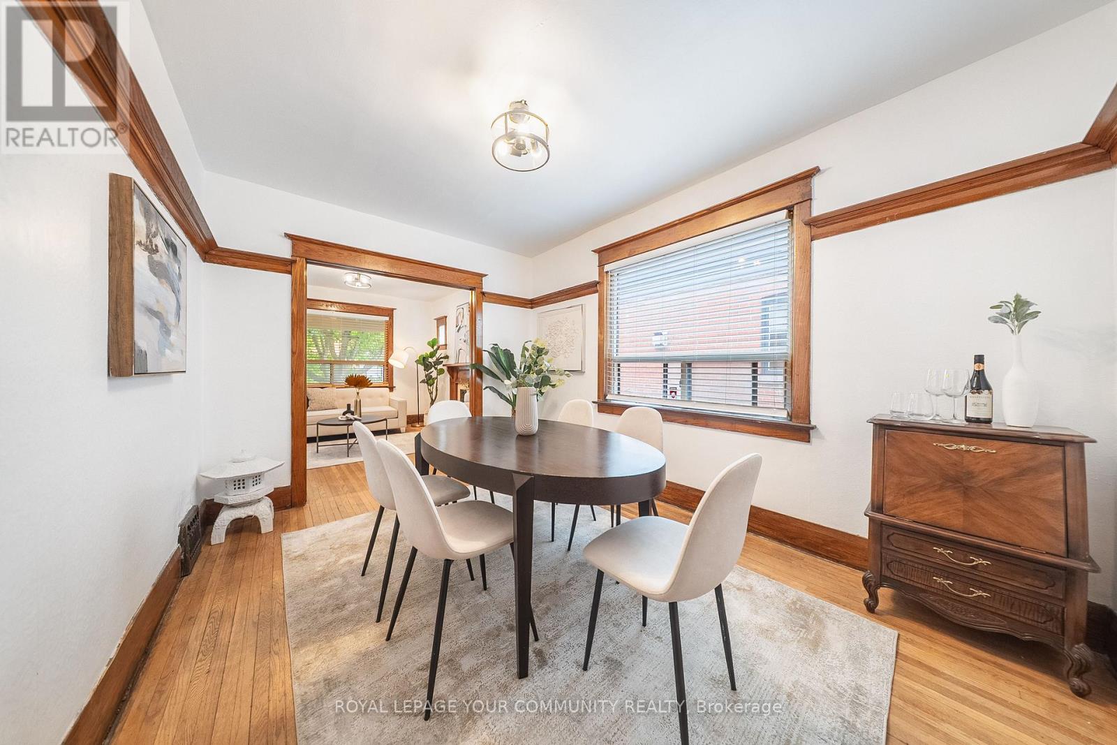 246 Westlake Avenue, Toronto, Ontario  M4C 4T2 - Photo 9 - E12476977