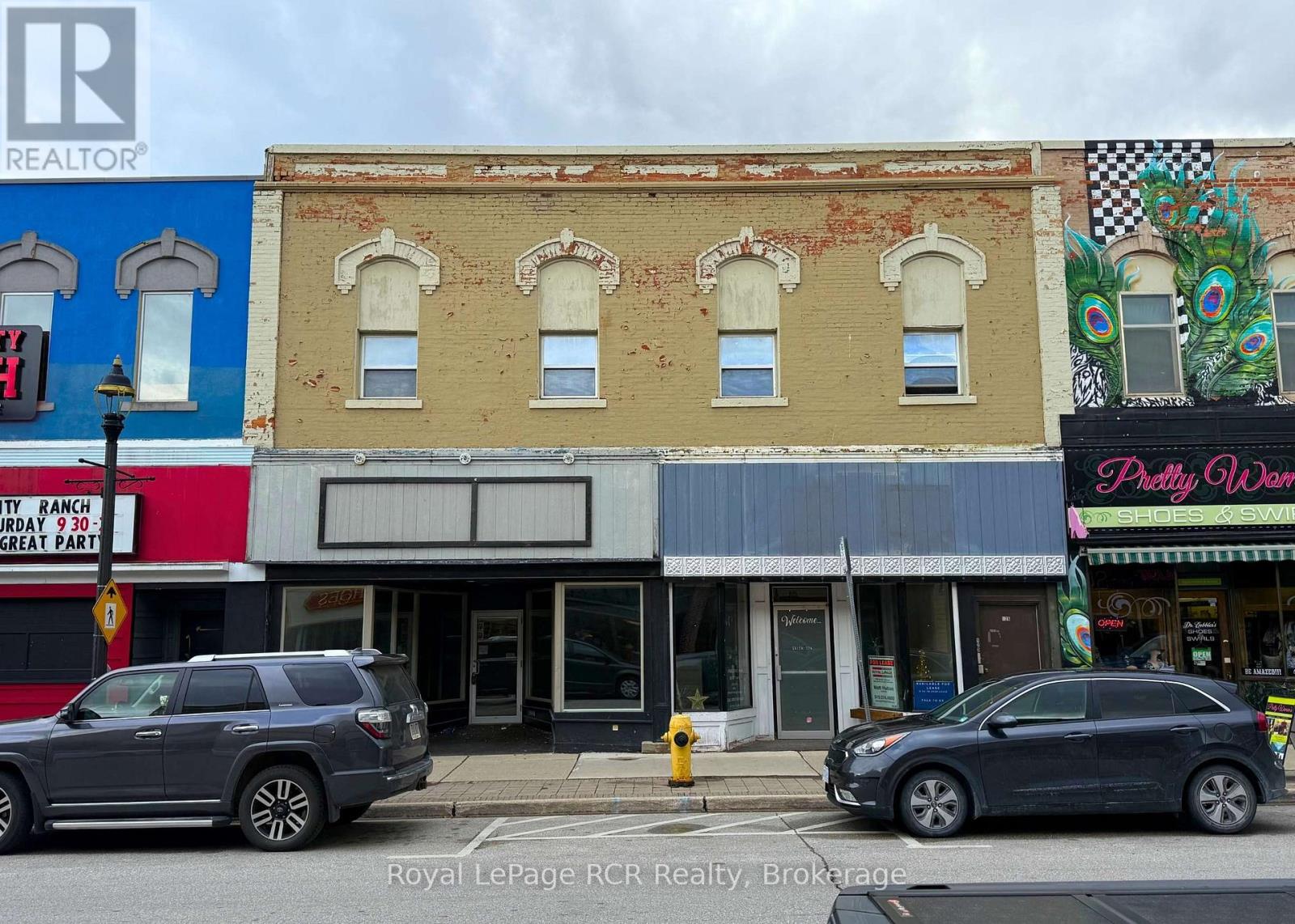 925 & 927 2nd Avenue E, Owen Sound, Ontario  N4K 2H5 - Photo 3 - X12477080