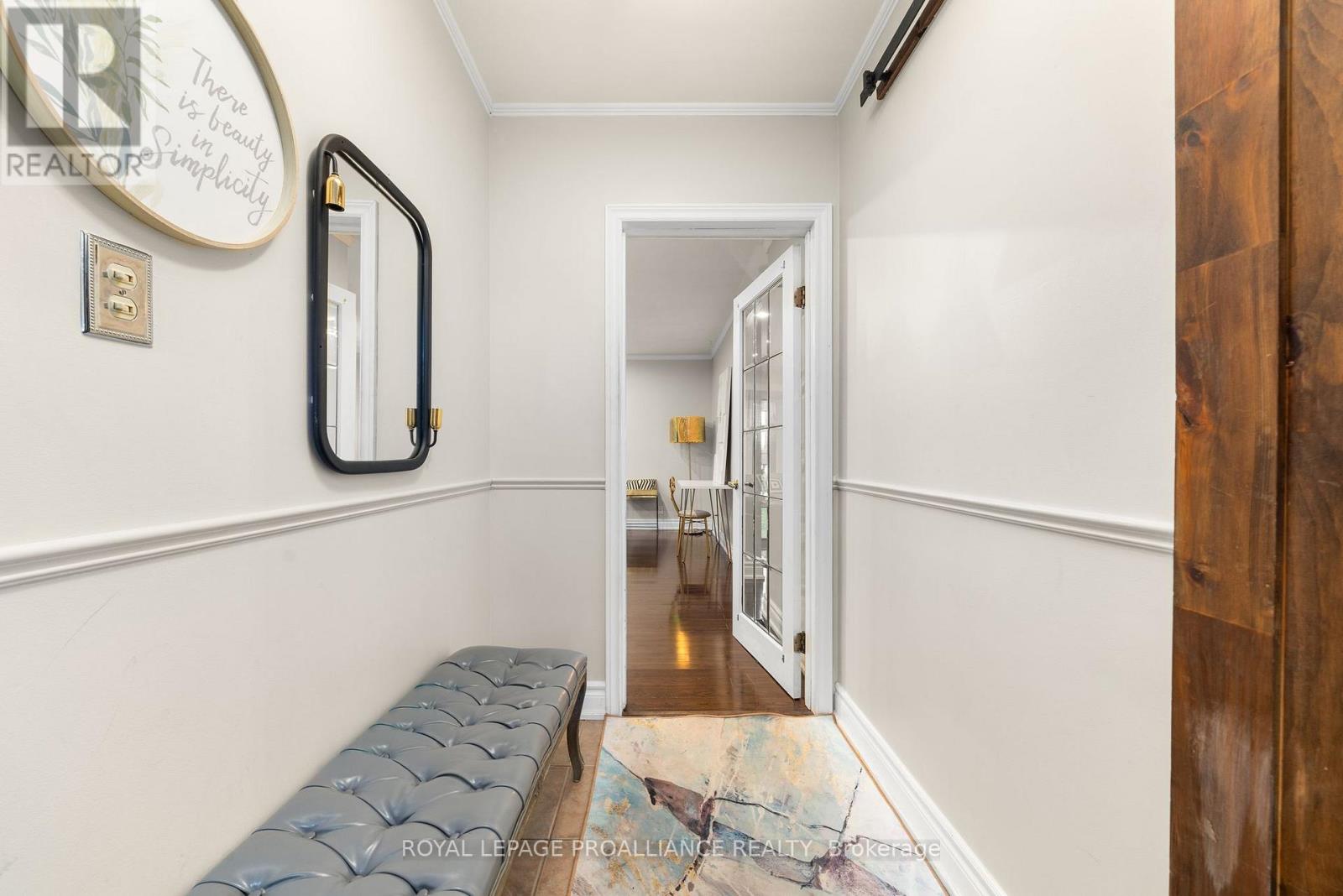 97 Roseland Drive, Quinte West, Ontario K0K 1L0 - Photo 16 - X12477100