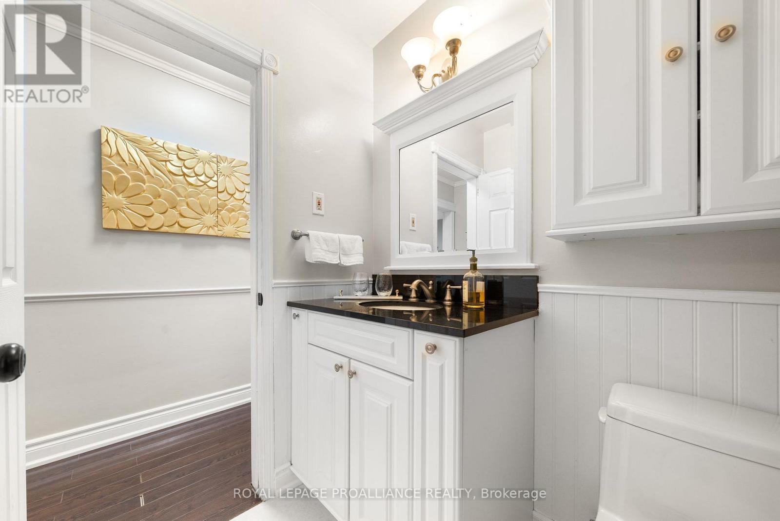 97 Roseland Drive, Quinte West, Ontario K0K 1L0 - Photo 27 - X12477100