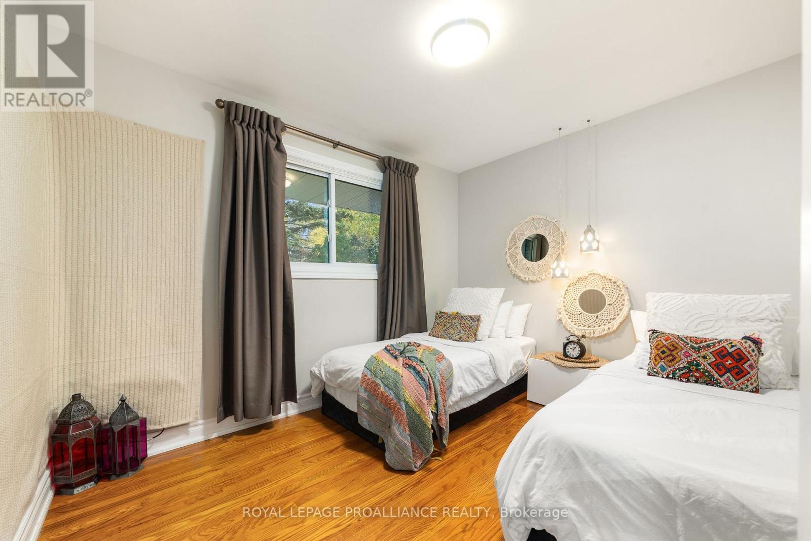 97 Roseland Drive, Quinte West, Ontario K0K 1L0 - Photo 29 - X12477100