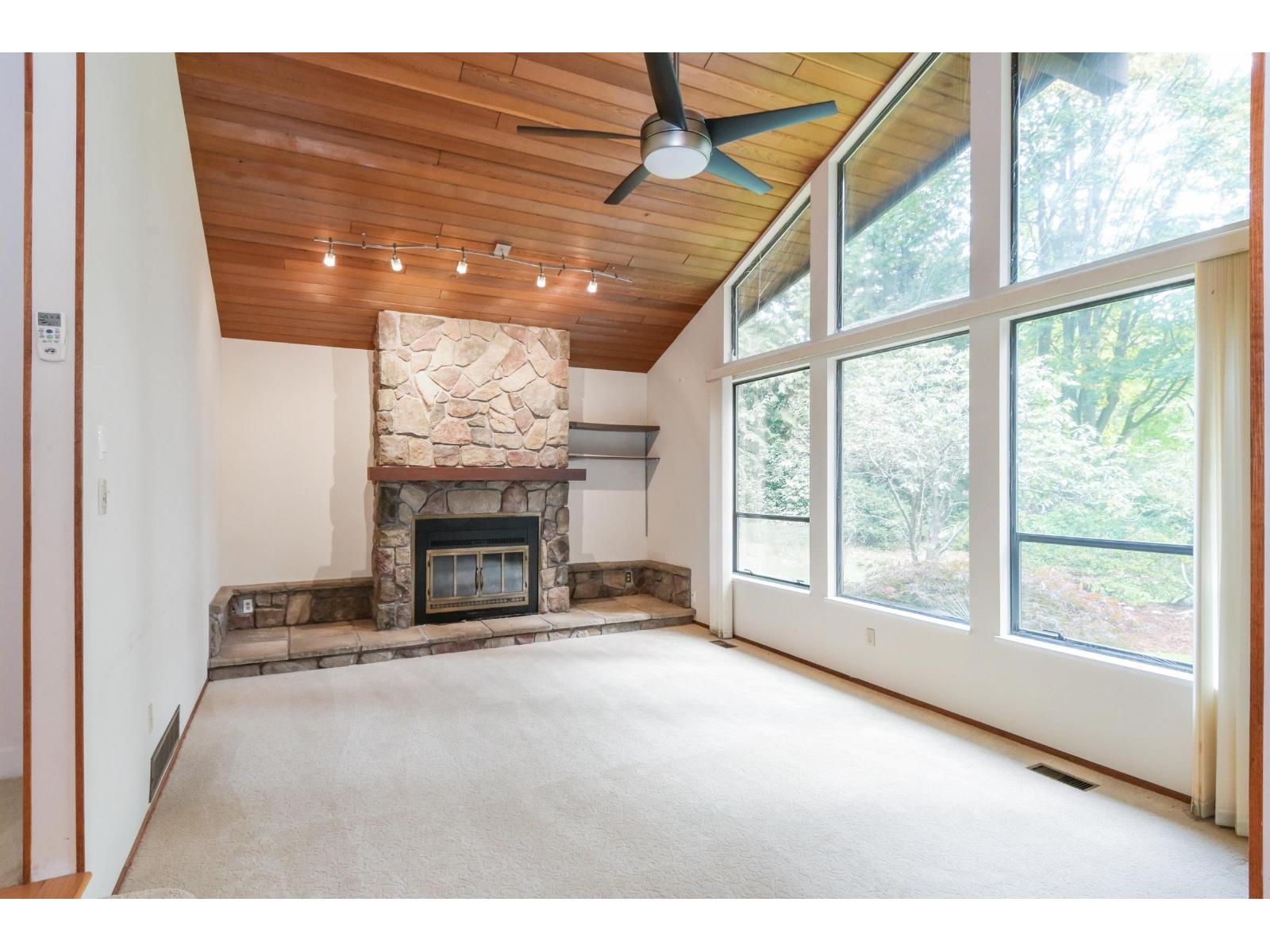 2143 180 Street, Surrey, British Columbia  V3Z 9V7 - Photo 5 - R3060989