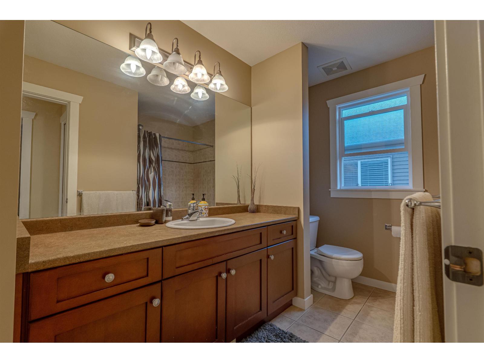 8375 209 Street, Langley, British Columbia  V2Y 0A3 - Photo 29 - R3060850