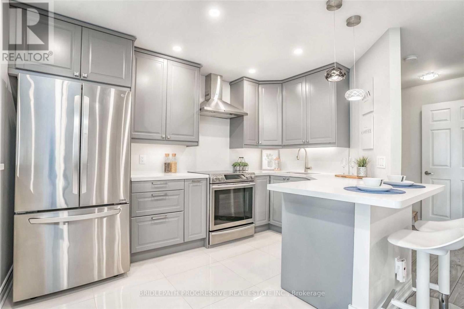82 - 151 Townsgate Drive, Vaughan, Ontario  L4J 8J7 - Photo 11 - N12476972