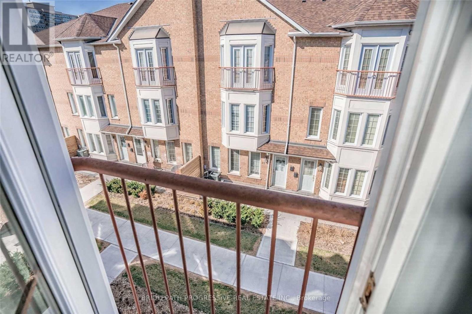 82 - 151 Townsgate Drive, Vaughan, Ontario  L4J 8J7 - Photo 26 - N12476972