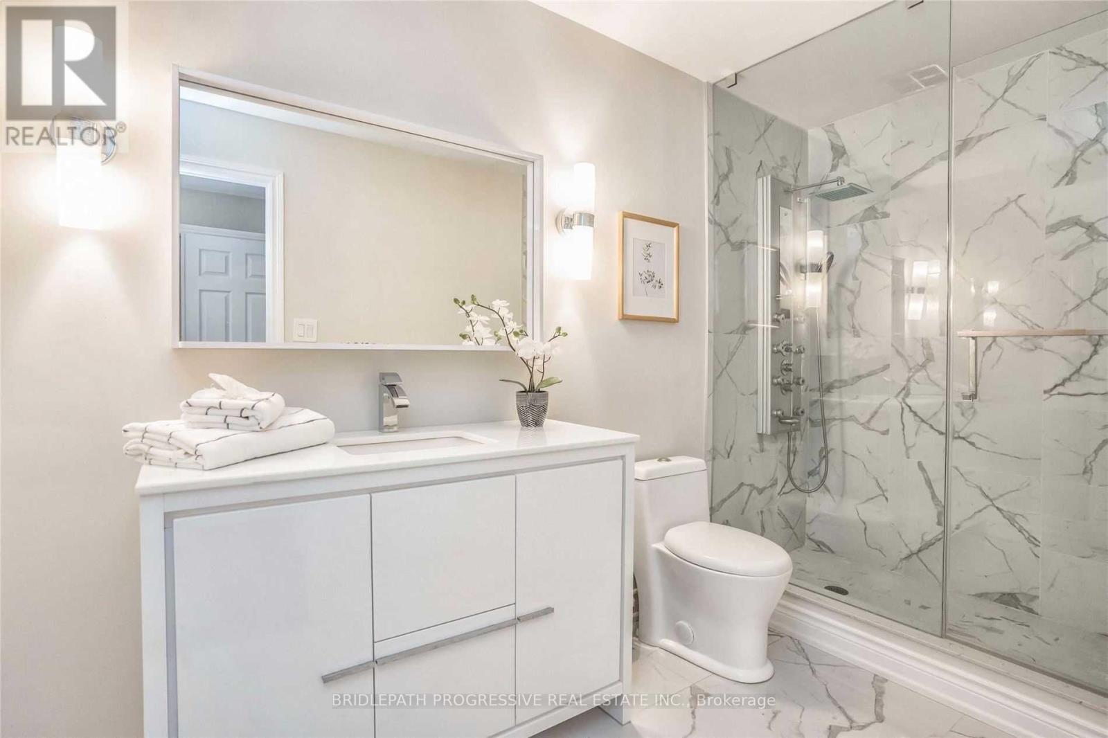 82 - 151 Townsgate Drive, Vaughan, Ontario  L4J 8J7 - Photo 27 - N12476972