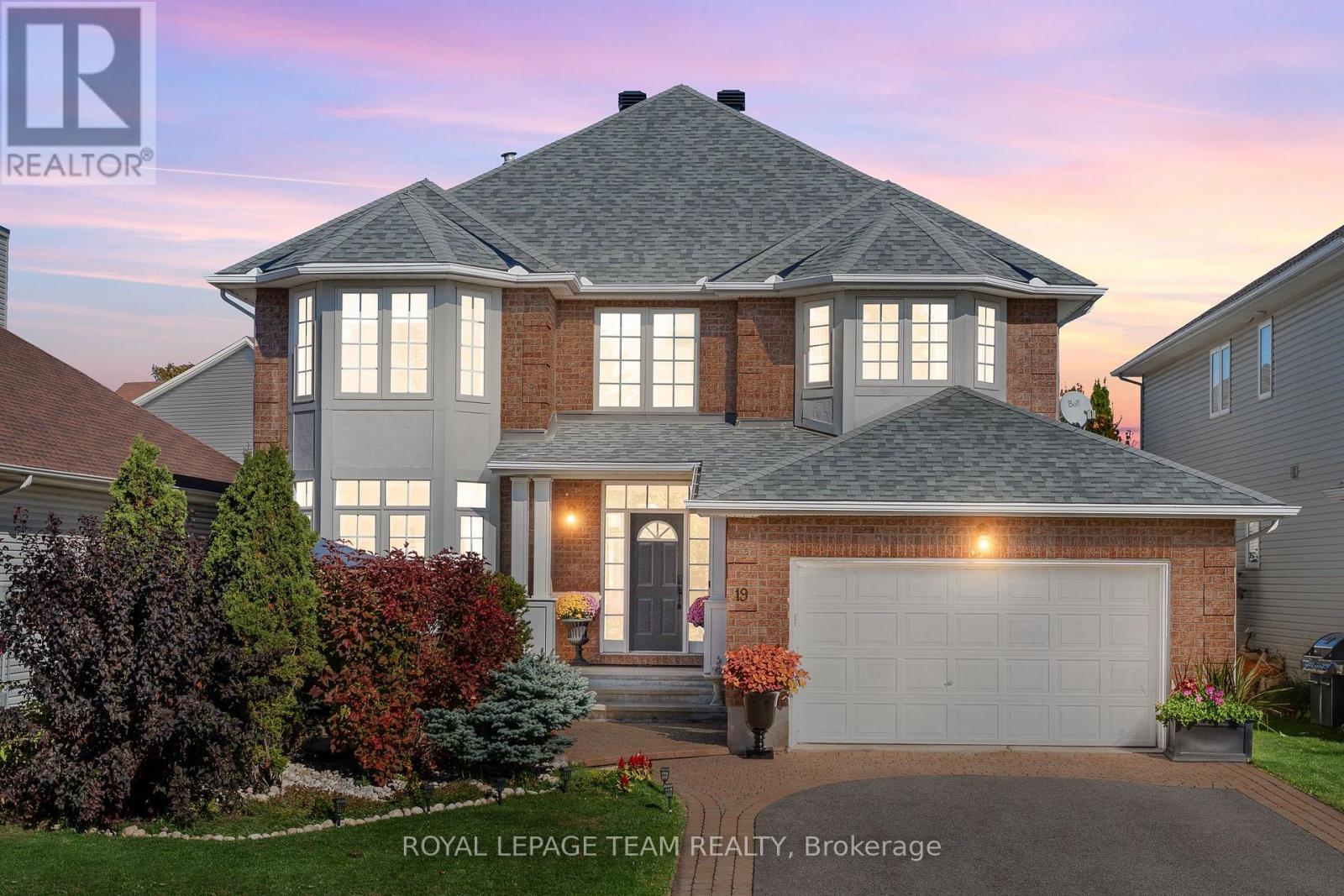 19 BLACK TERN CRESCENT, Ottawa, Ontario