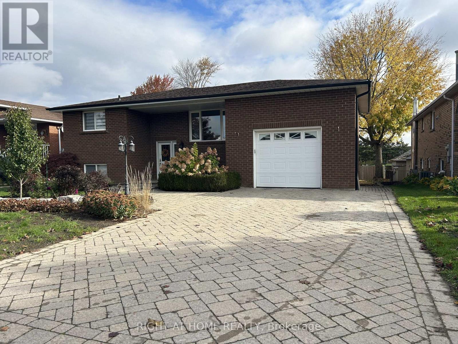 377 PARKWOOD AVENUE, Bradford West Gwillimbury, Ontario