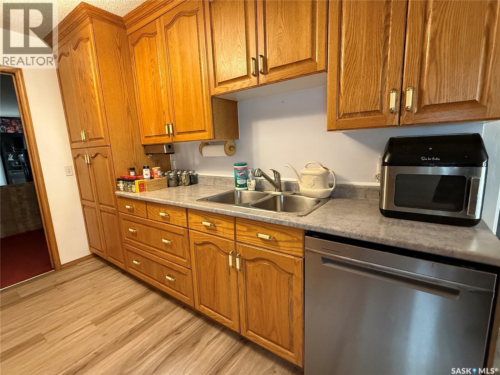 739 5th Street, Humboldt, Saskatchewan  S0K 2A0 - Photo 8 - SK004100