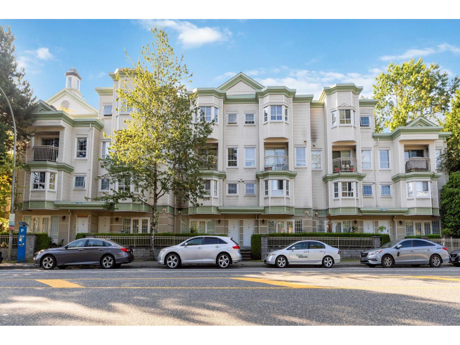 304 15258 105 AVENUE, Surrey, British Columbia
