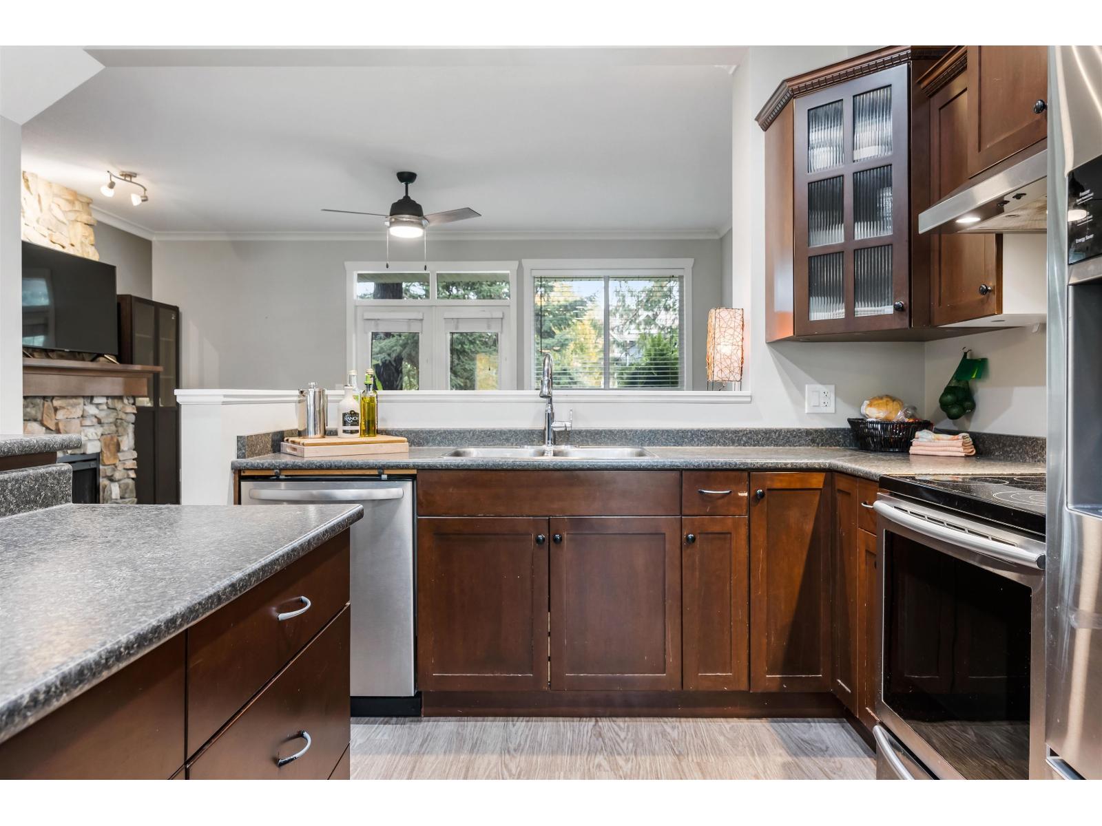 49 5837 Sappers Way, Garrison Crossing, Chilliwack, British Columbia  V2R 0G4 - Photo 15 - R3061020