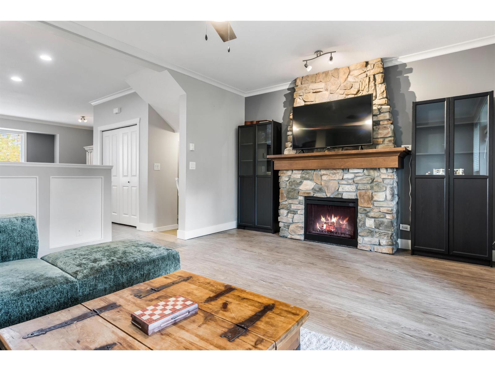 49 5837 Sappers Way, Garrison Crossing, Chilliwack, British Columbia  V2R 0G4 - Photo 12 - R3061020