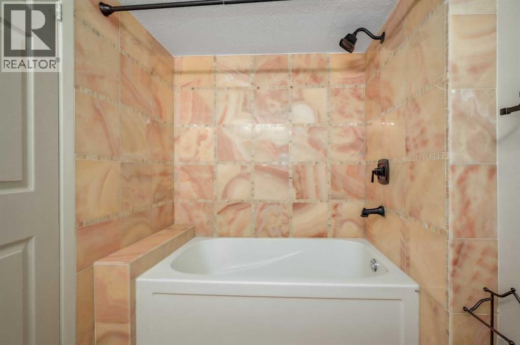 292, 20 Coachway Road Sw, Calgary, Alberta  T3H 1E6 - Photo 35 - A2254334