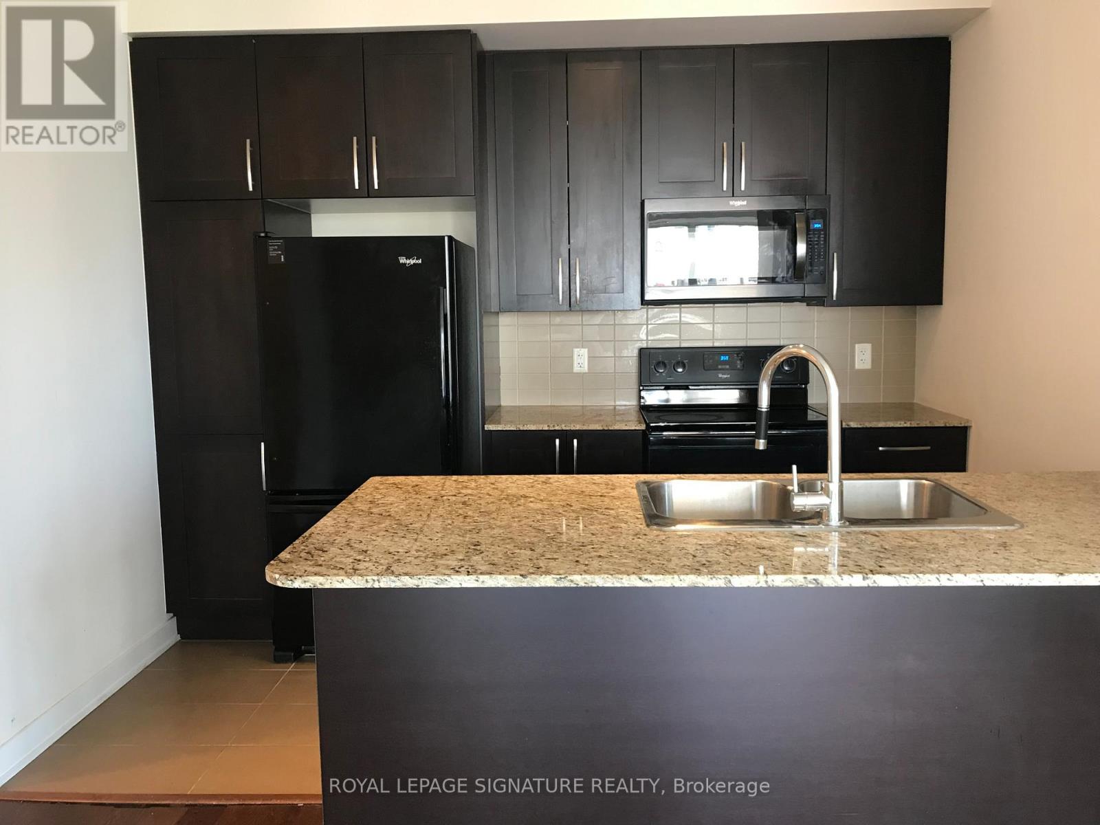 1509 - 4070 Confederation Parkway, Mississauga, Ontario  L5B 0E9 - Photo 4 - W12476956