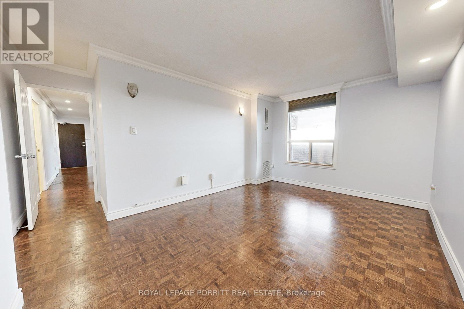 2007 - 1515 Lakeshore Road E, Mississauga, Ontario  L5E 3E2 - Photo 28 - W12476963