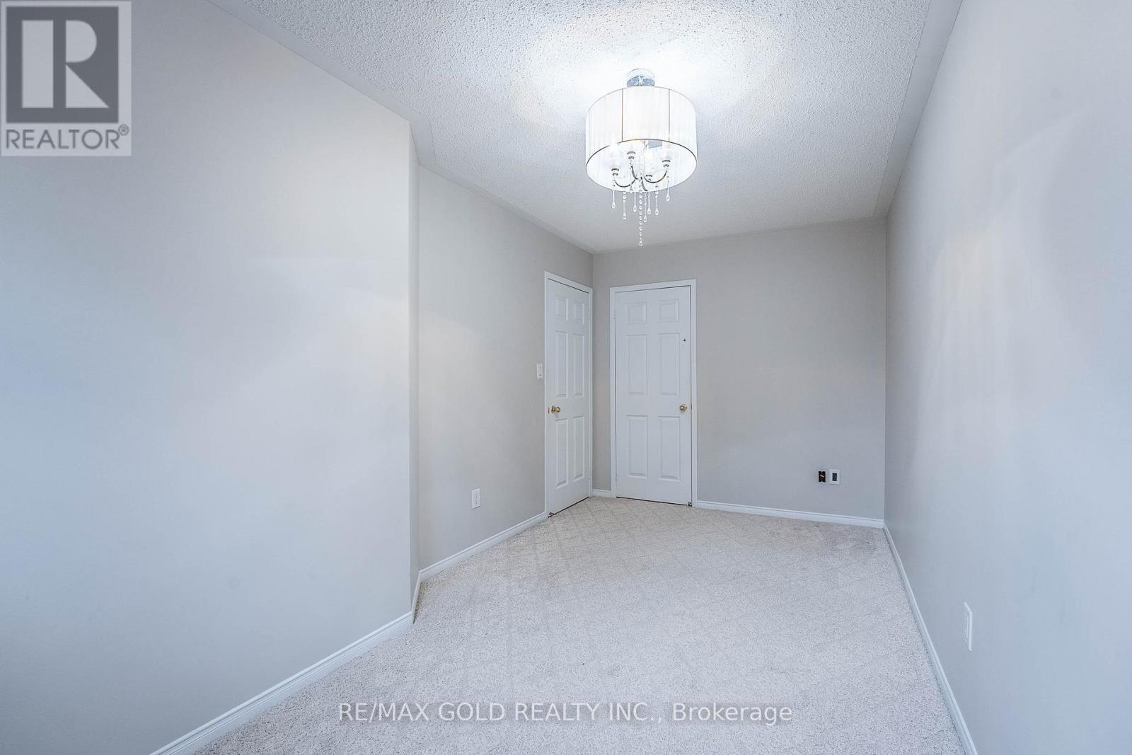 5195 Angel Stone Drive, Mississauga, Ontario  L5M 0L5 - Photo 27 - W12476970