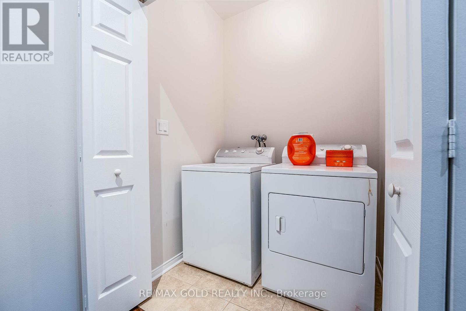 5195 Angel Stone Drive, Mississauga, Ontario  L5M 0L5 - Photo 40 - W12476970