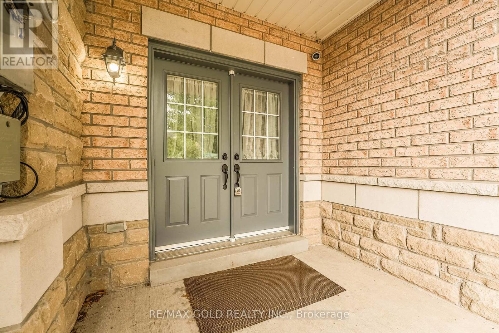 5195 Angel Stone Drive, Mississauga, Ontario  L5M 0L5 - Photo 6 - W12476970