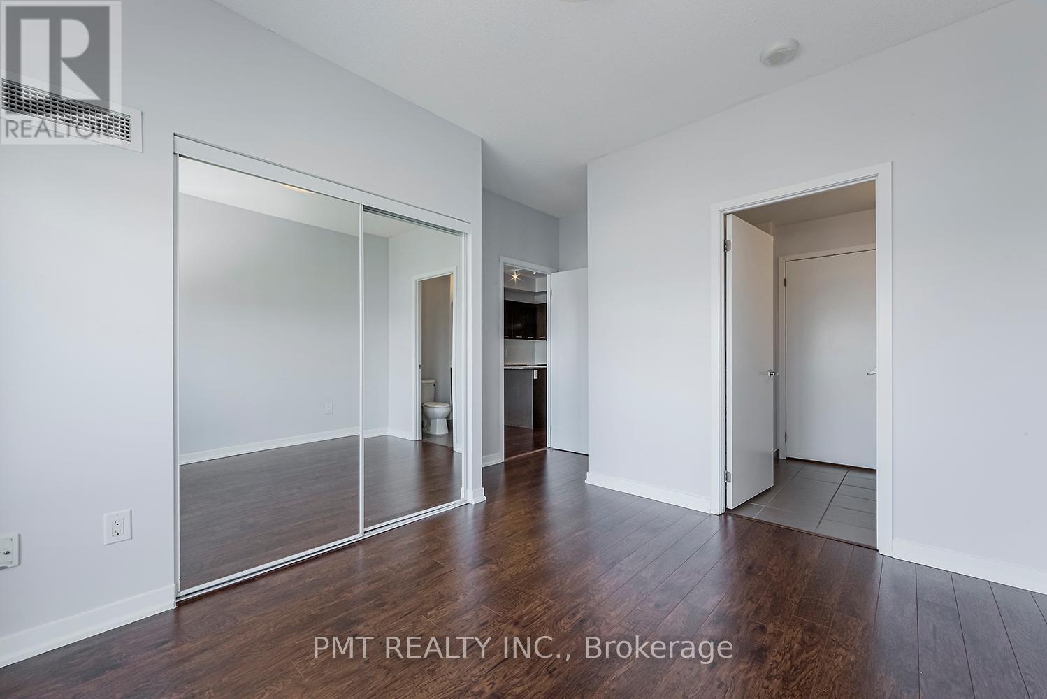 1312 - 360 Square One Drive, Mississauga, Ontario  L5B 0G7 - Photo 11 - W12476988