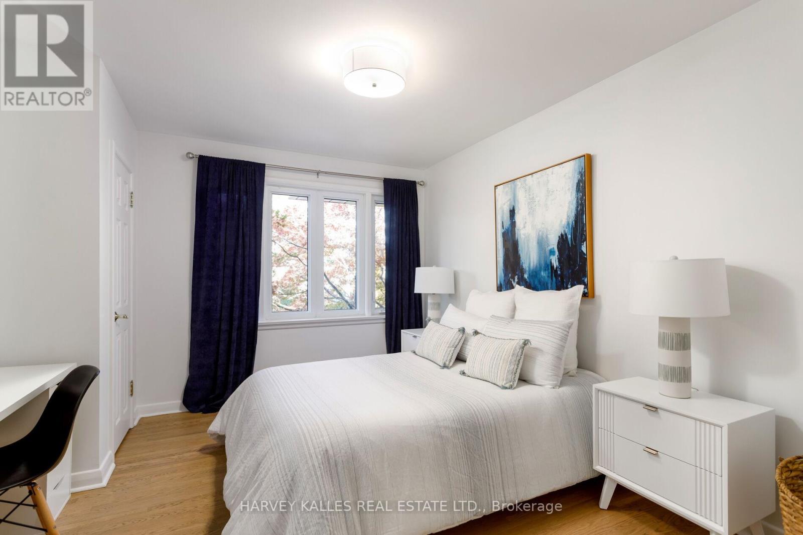 36 Ravensbourne Crescent, Toronto, Ontario  M9A 2A8 - Photo 30 - W12476989