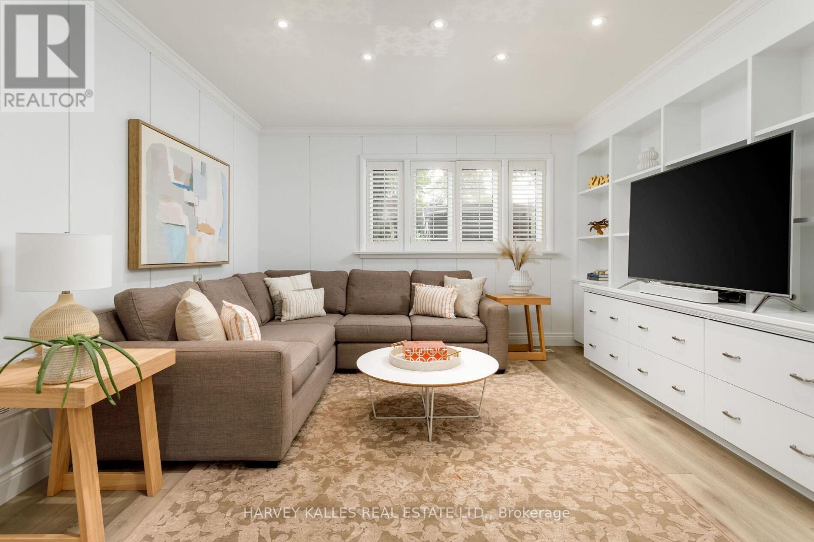 36 Ravensbourne Crescent, Toronto, Ontario  M9A 2A8 - Photo 43 - W12476989