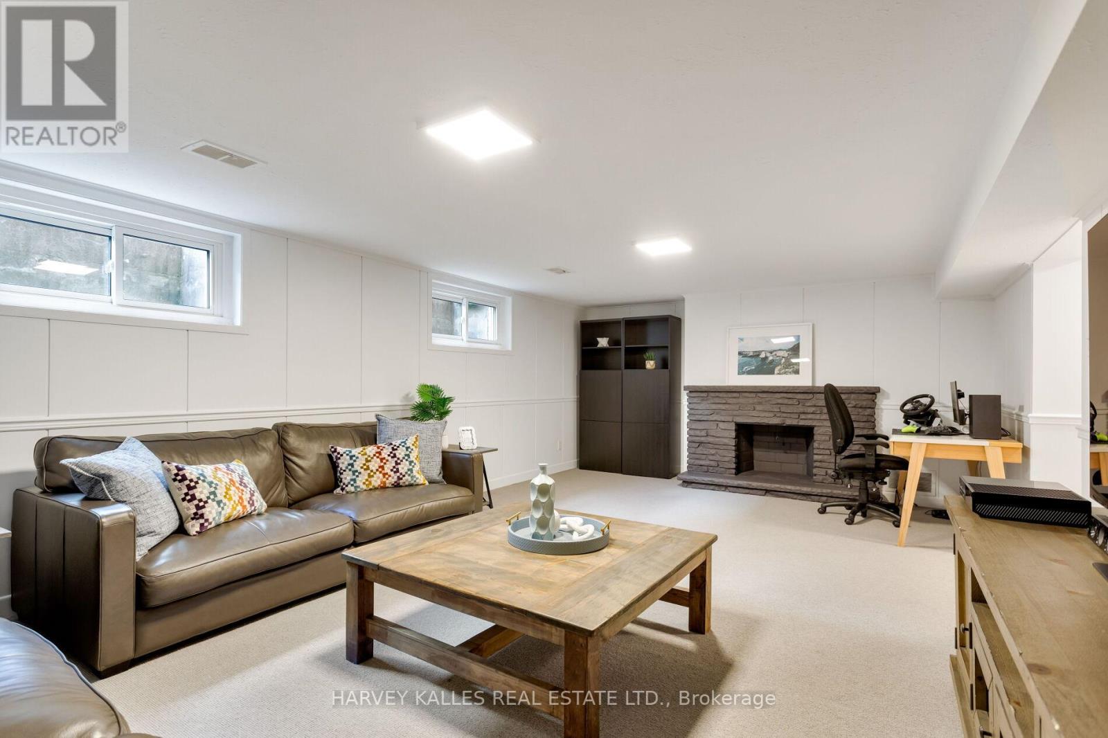 36 Ravensbourne Crescent, Toronto, Ontario  M9A 2A8 - Photo 48 - W12476989