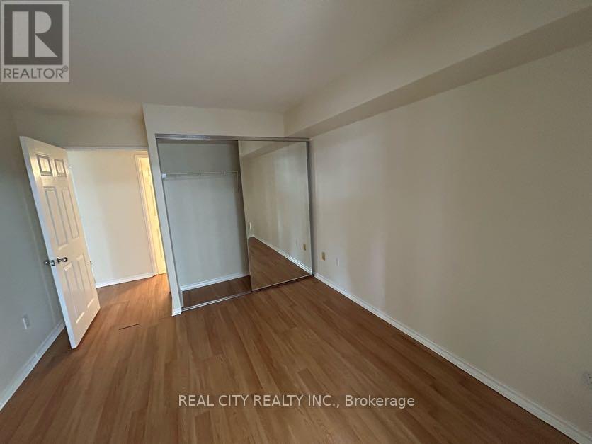 #2008 - 325 Webb Drive, Mississauga, Ontario  L5B 3Z9 - Photo 12 - W12476994