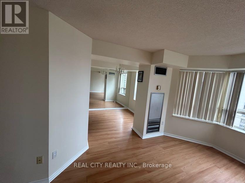#2008 - 325 Webb Drive, Mississauga, Ontario  L5B 3Z9 - Photo 21 - W12476994