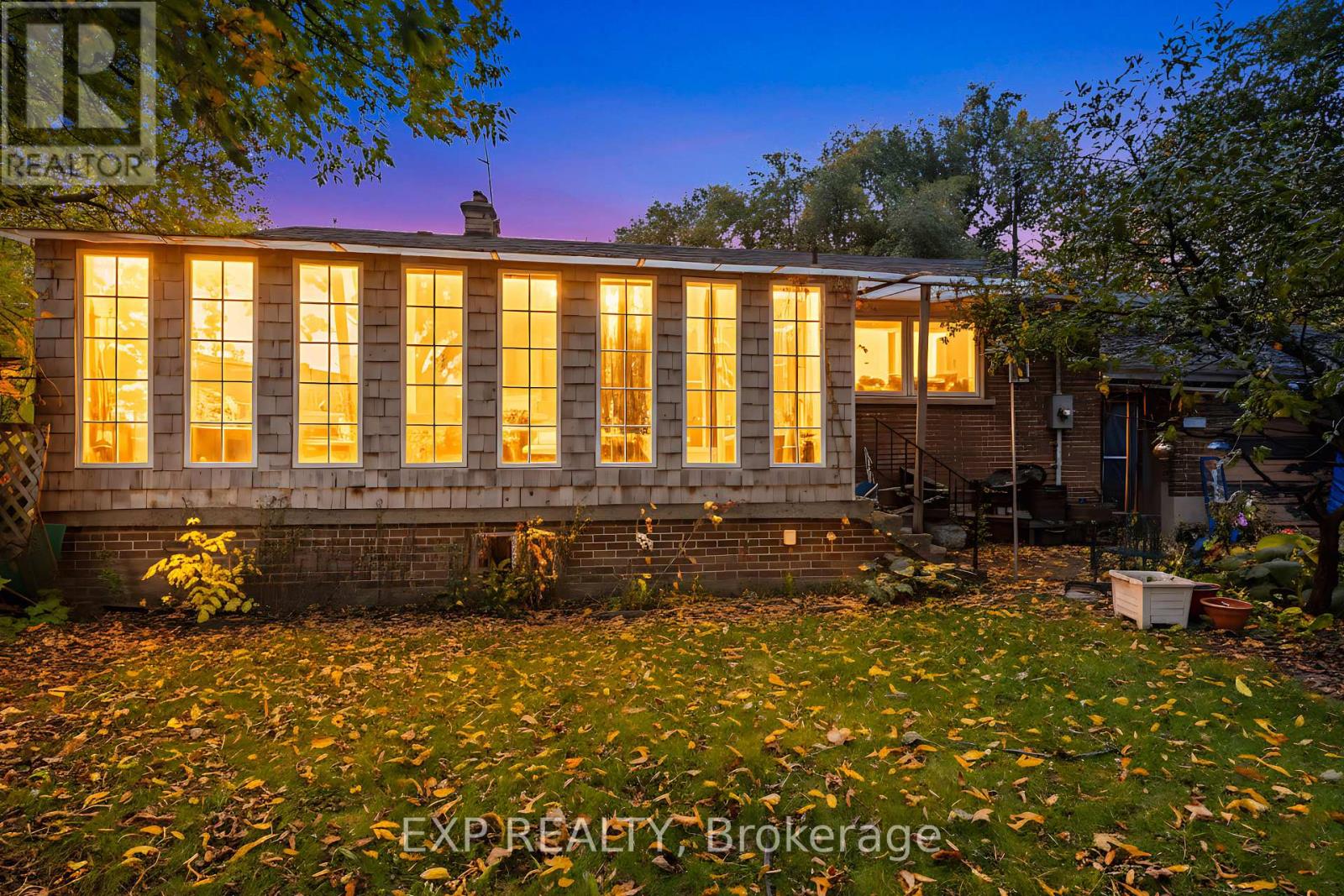 3 HARROW STREET, Mississauga, Ontario