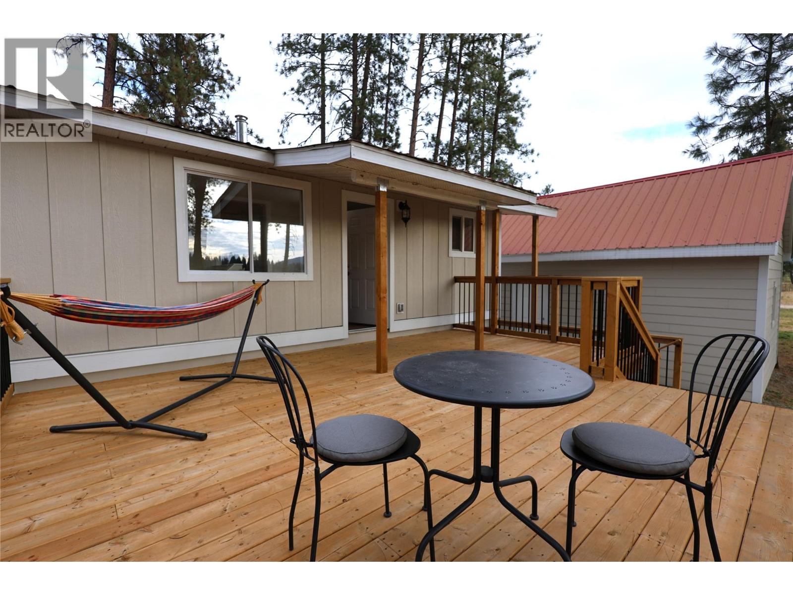 8127 Donaldson Drive, Grand Forks, British Columbia  V0H 1H2 - Photo 12 - 10366129