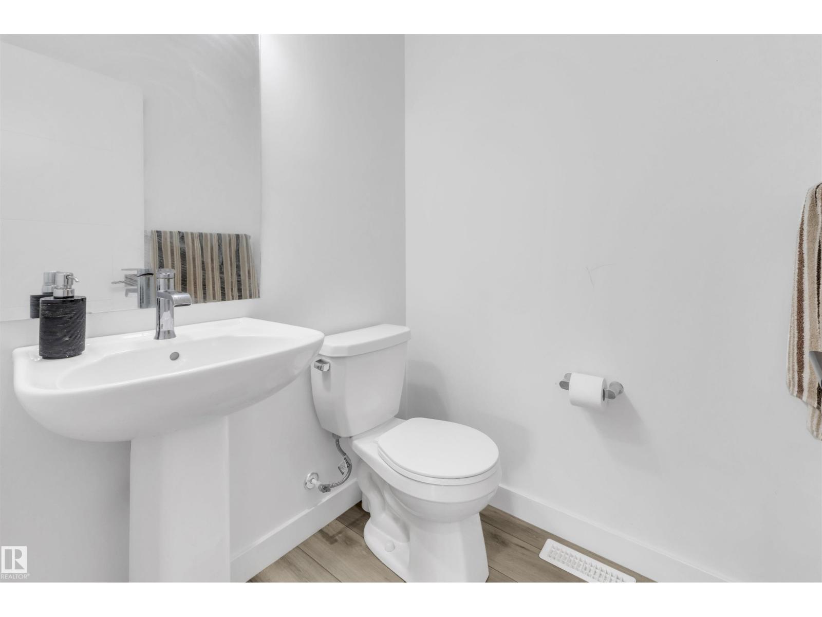 1424 15 St Nw, Edmonton, Alberta  T6T 2S2 - Photo 15 - E4463103