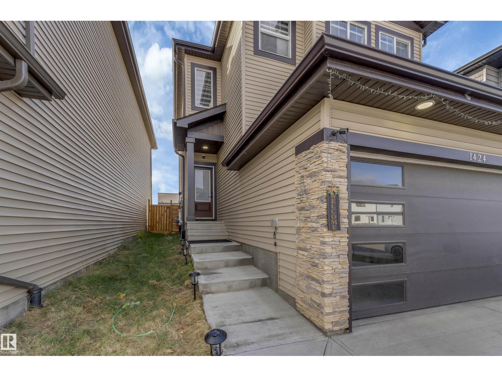 1424 15 St Nw, Edmonton, Alberta  T6T 2S2 - Photo 3 - E4463103