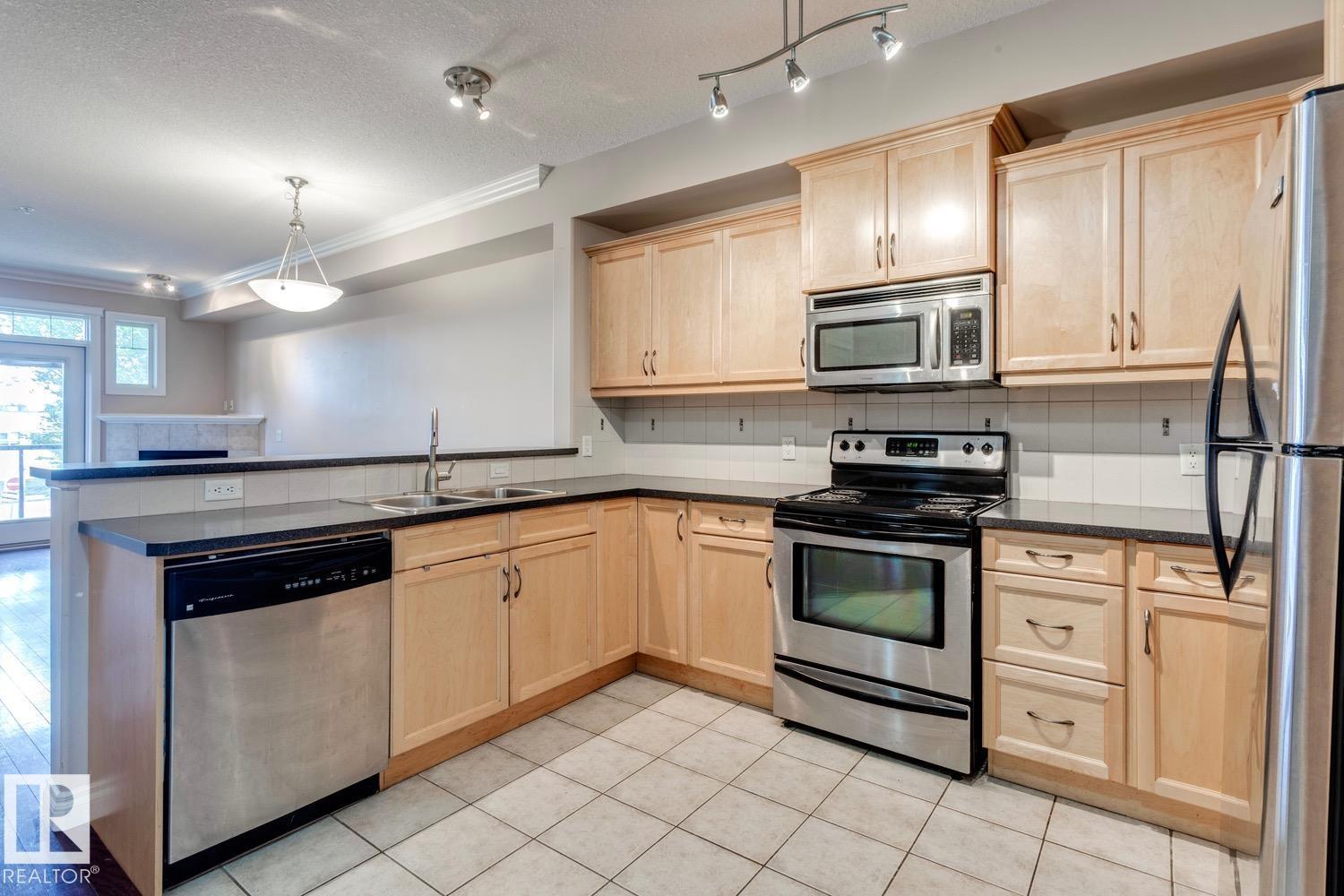 #212 12408 15 Av Sw, Edmonton, Alberta  T6W 1X2 - Photo 2 - E4463105