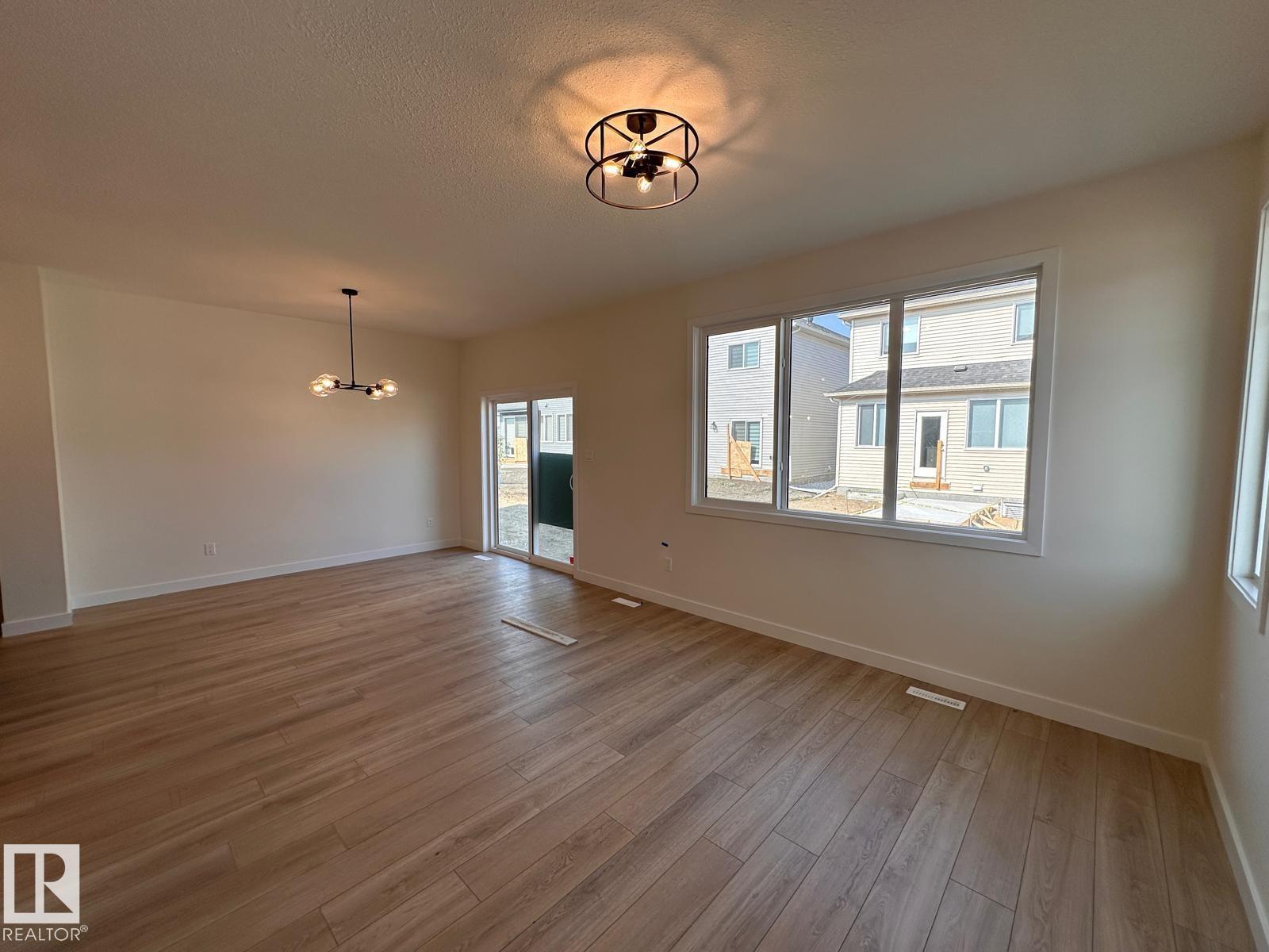 6304 King Wd Sw, Edmonton, Alberta  T6W 2J2 - Photo 6 - E4463106