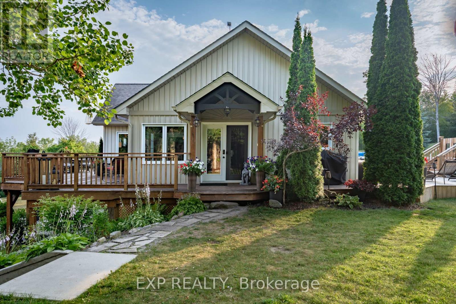 10040 Danforth Road, Cobourg, Ontario  K9A 4J8 - Photo 10 - X12395966