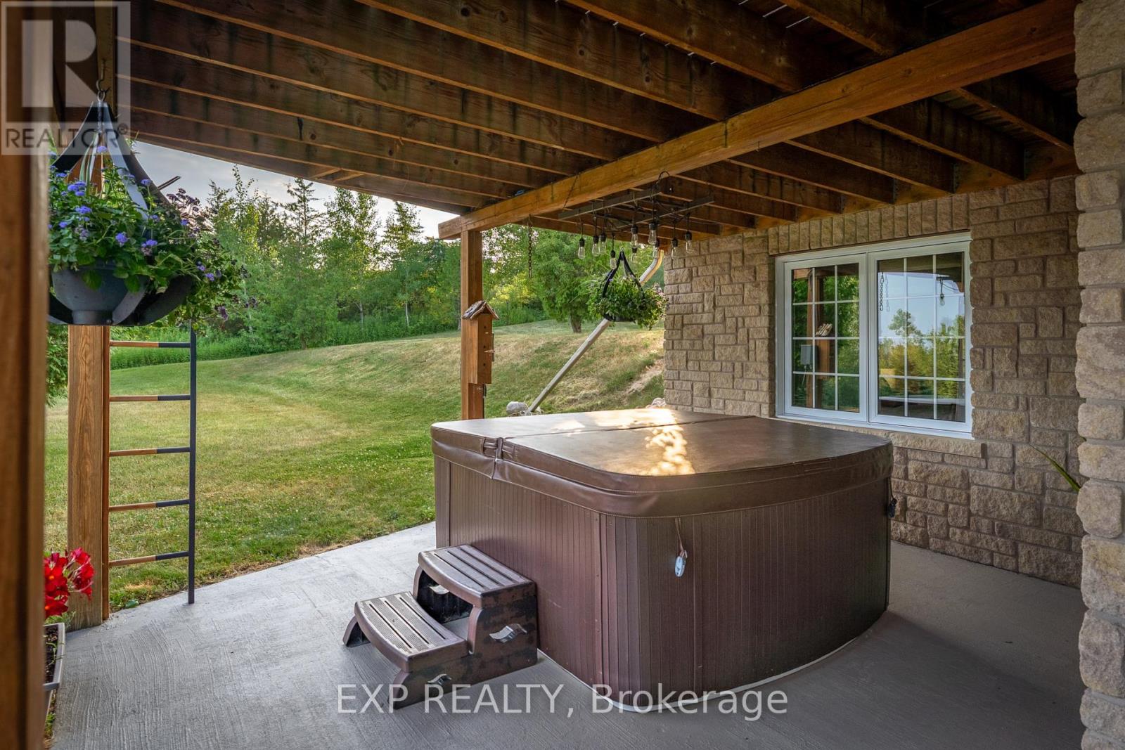 10040 Danforth Road, Cobourg, Ontario  K9A 4J8 - Photo 23 - X12395966