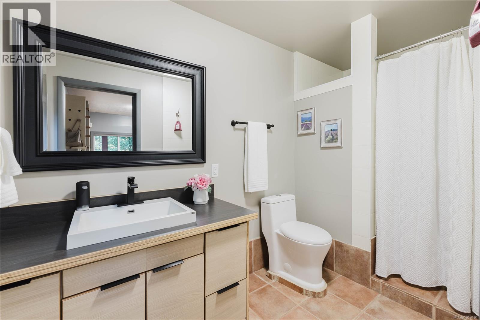 3778 Kingburne Dr, Cobble Hill, British Columbia  V0R 1L5 - Photo 17 - 1018104