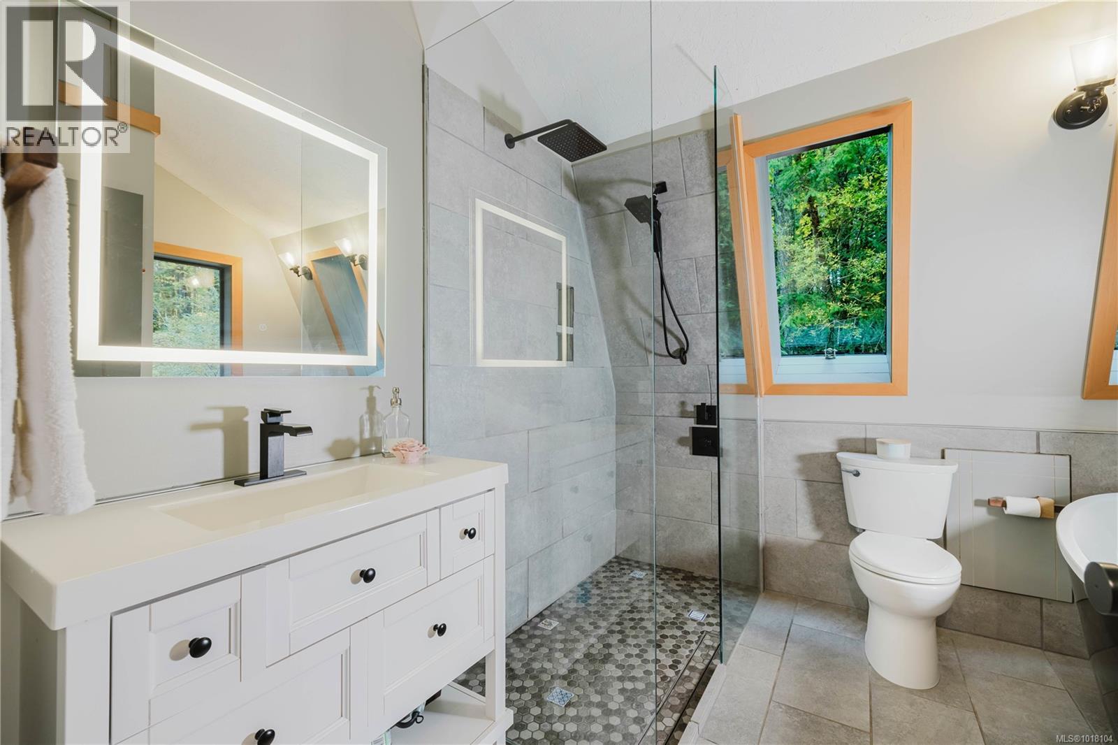 3778 Kingburne Dr, Cobble Hill, British Columbia  V0R 1L5 - Photo 22 - 1018104