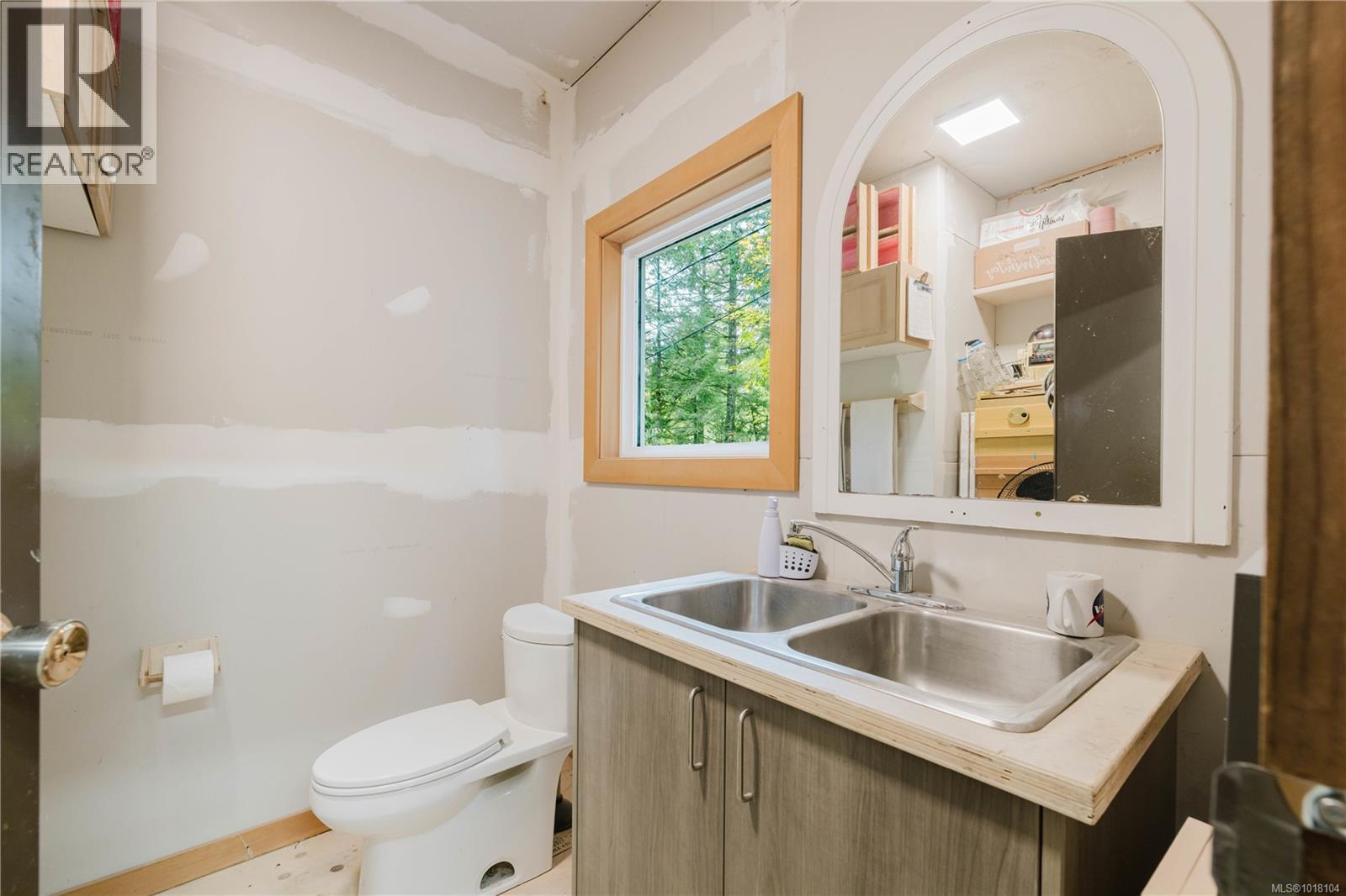 3778 Kingburne Dr, Cobble Hill, British Columbia  V0R 1L5 - Photo 40 - 1018104