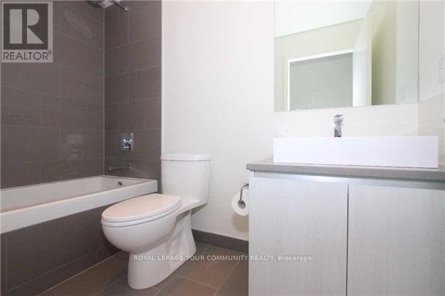 607 - 111 Bathurst Street, Toronto, Ontario  M5V 2R1 - Photo 12 - C12477056