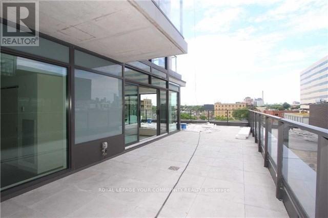607 - 111 Bathurst Street, Toronto, Ontario  M5V 2R1 - Photo 4 - C12477056
