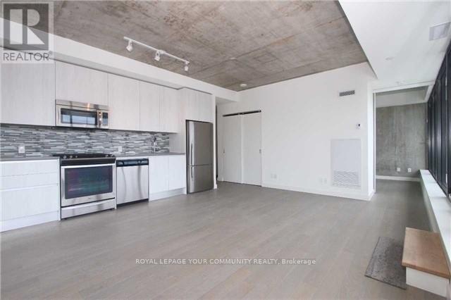 607 - 111 Bathurst Street, Toronto, Ontario  M5V 2R1 - Photo 9 - C12477056