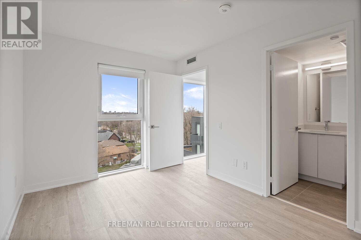 815 - 480 Wilson Avenue N, Toronto, Ontario  M3H 0G1 - Photo 21 - C12477083
