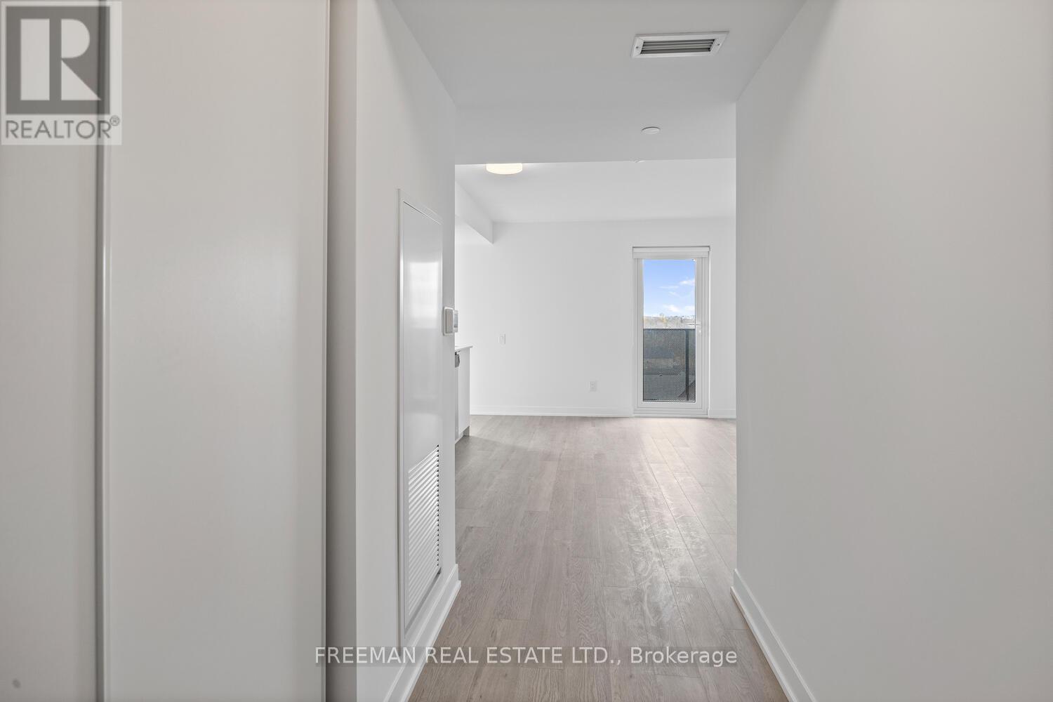 815 - 480 Wilson Avenue N, Toronto, Ontario  M3H 0G1 - Photo 8 - C12477083