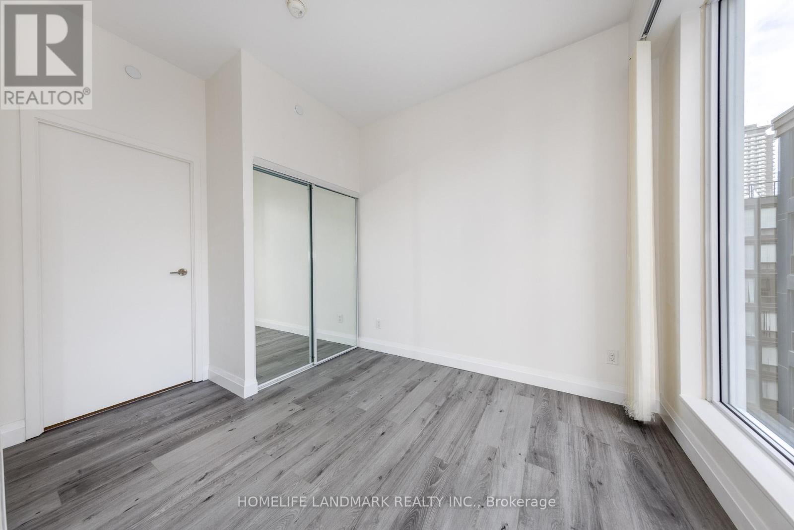 910 - 68 Shuter Street, Toronto, Ontario  M5B 0B4 - Photo 15 - C12477088