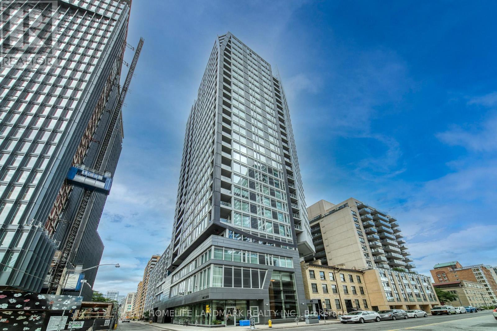 910 - 68 Shuter Street, Toronto, Ontario  M5B 0B4 - Photo 2 - C12477088