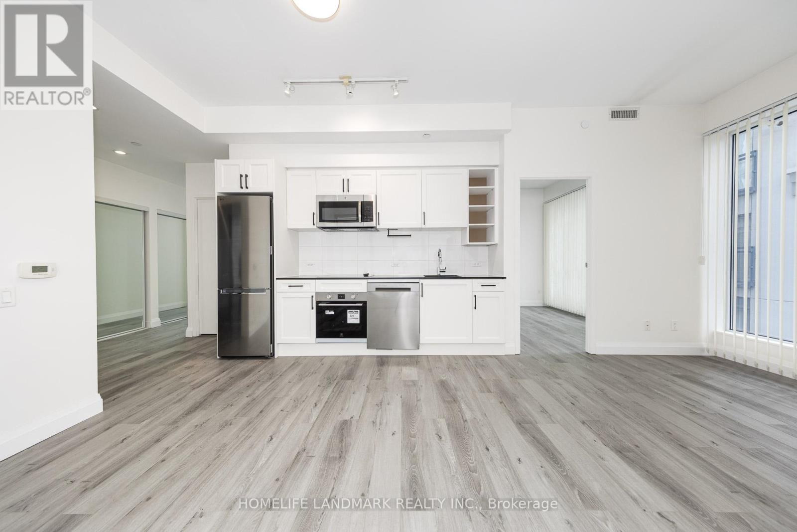 910 - 68 Shuter Street, Toronto, Ontario  M5B 0B4 - Photo 6 - C12477088