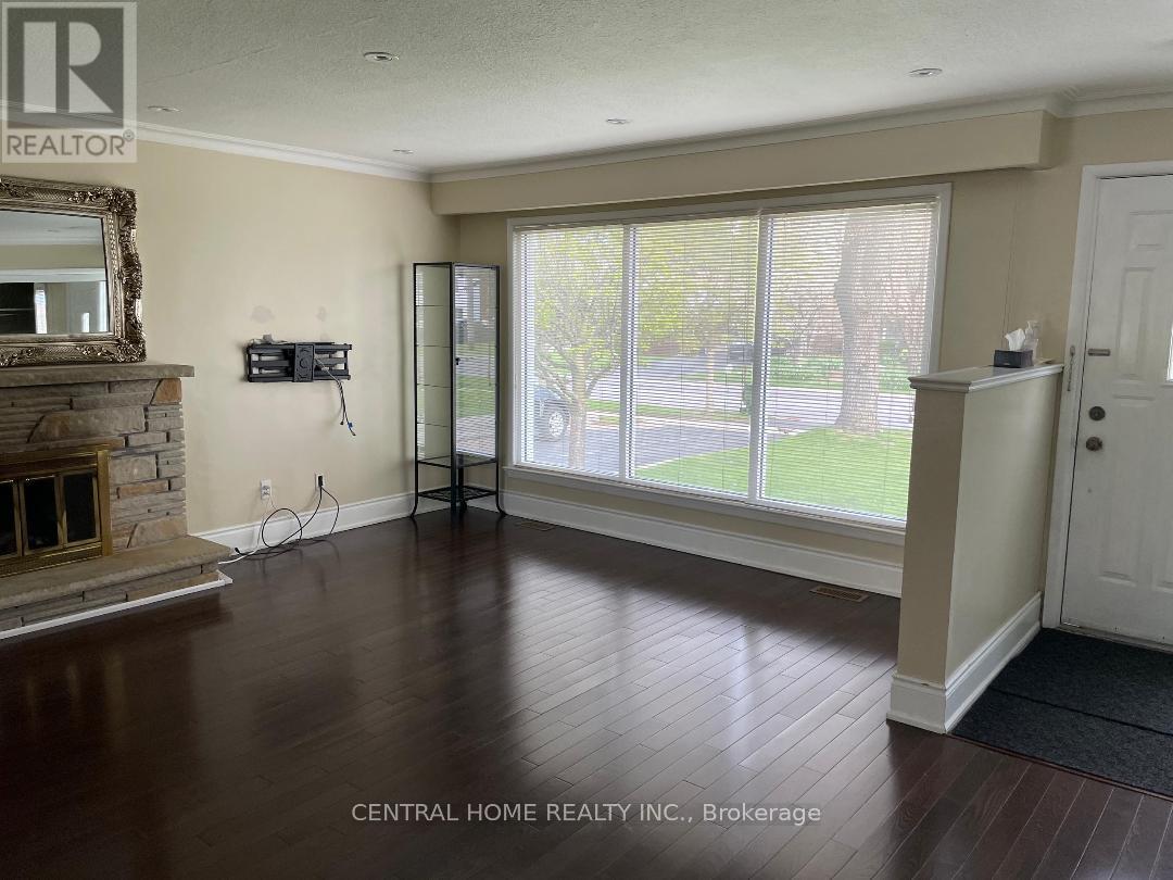 20 Goulding Avenue, Toronto, Ontario  M2M 1K9 - Photo 4 - C12477098