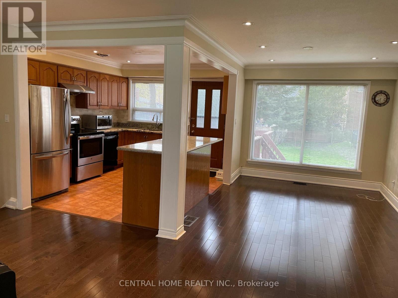 20 Goulding Avenue, Toronto, Ontario  M2M 1K9 - Photo 6 - C12477098