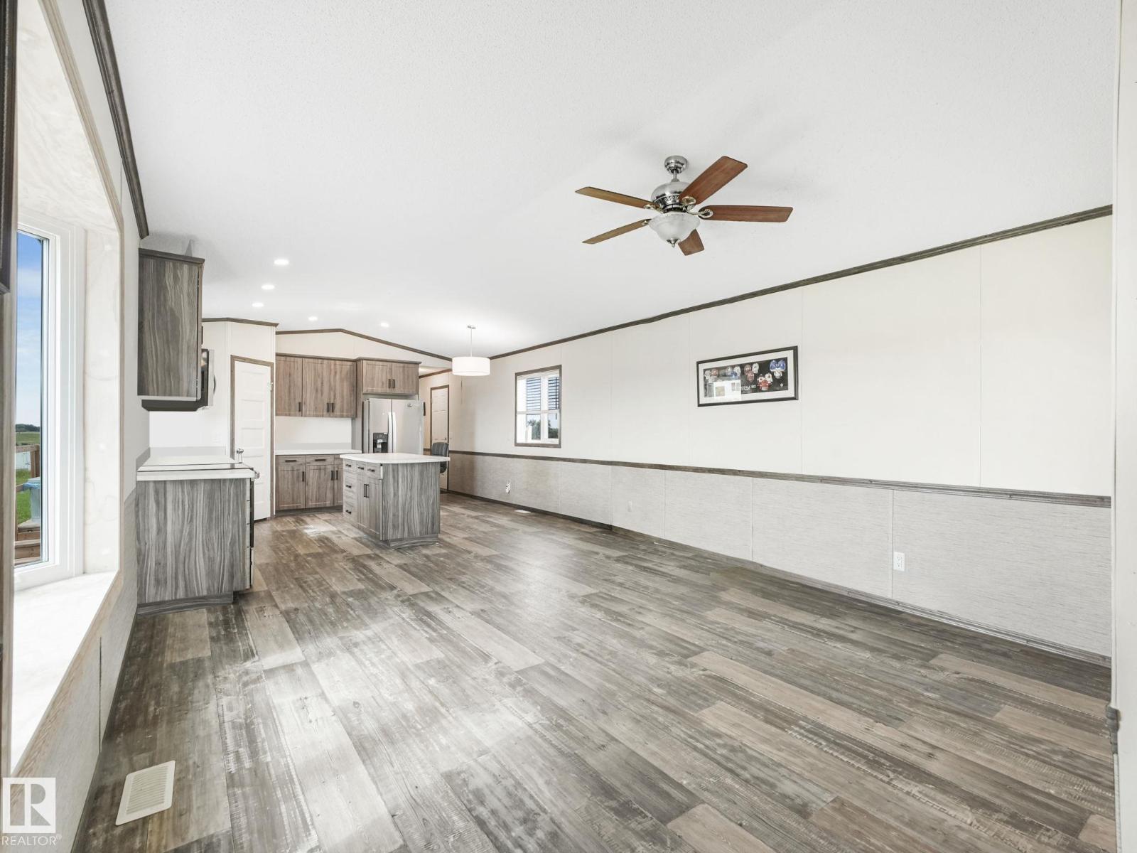 56432 Hwy 777, Rural Barrhead County, Alberta  T7N 0L6 - Photo 14 - E4454226